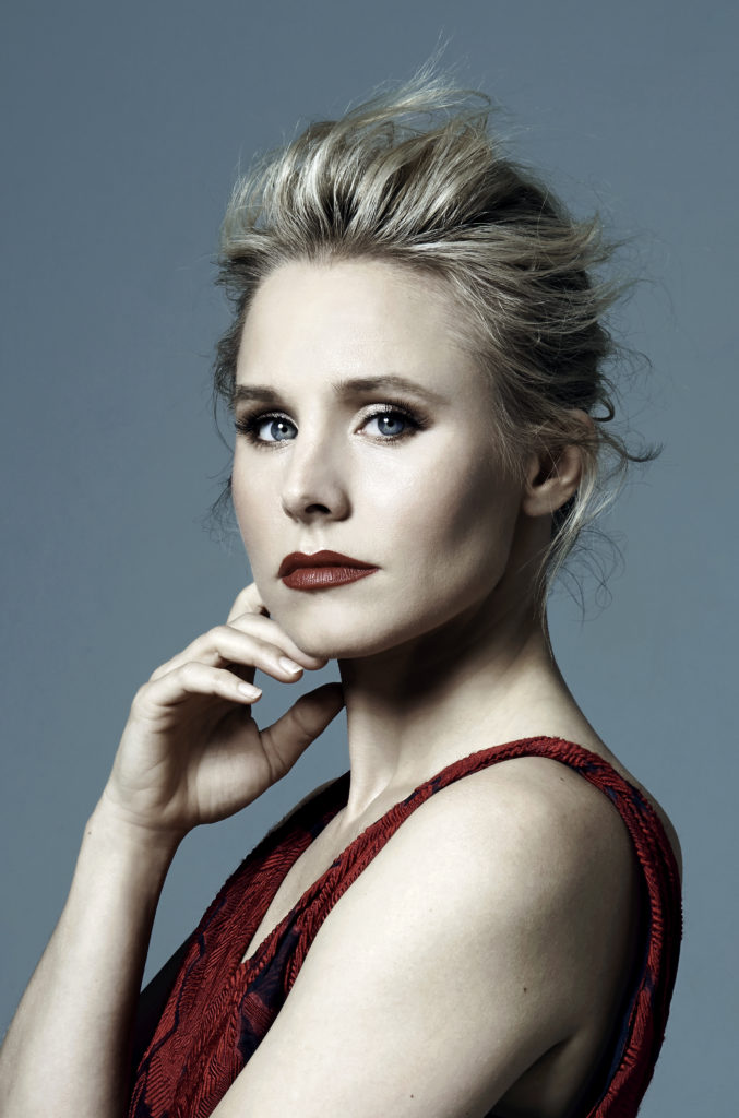 Kristen Bell SAGS Host 4Chion Lifestyle