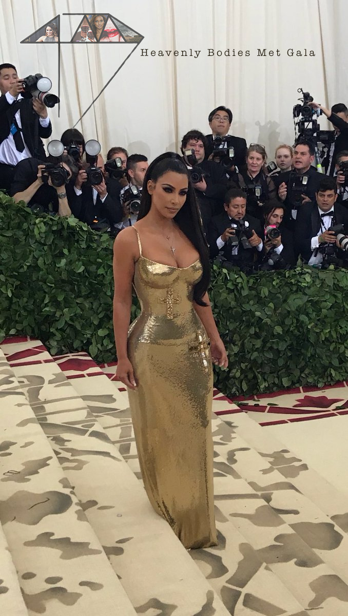 Kim Kardashian West Met Gala 4Chion Lifestyle