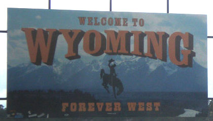 Wyoming State Line 4chion lifestyle road trip