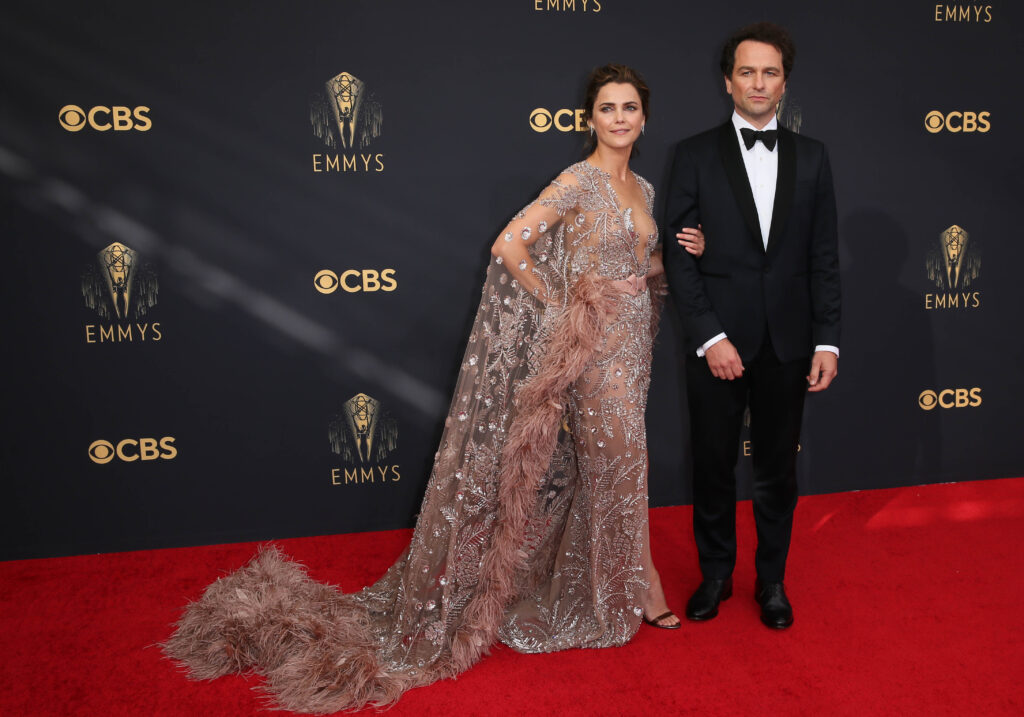 Keri Russell, Matthew Rhys Emmys Red Carpet 4Chion Lifestyle